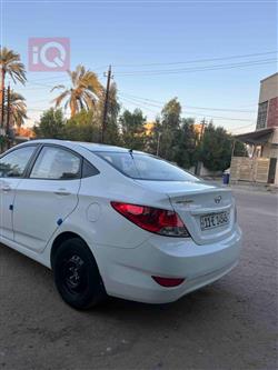هیوندای ئەکسنت